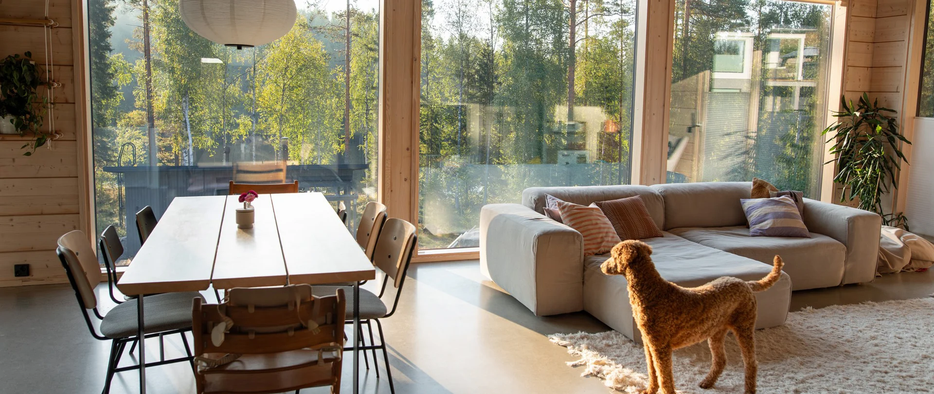 skaala_isot-lampoikkunat